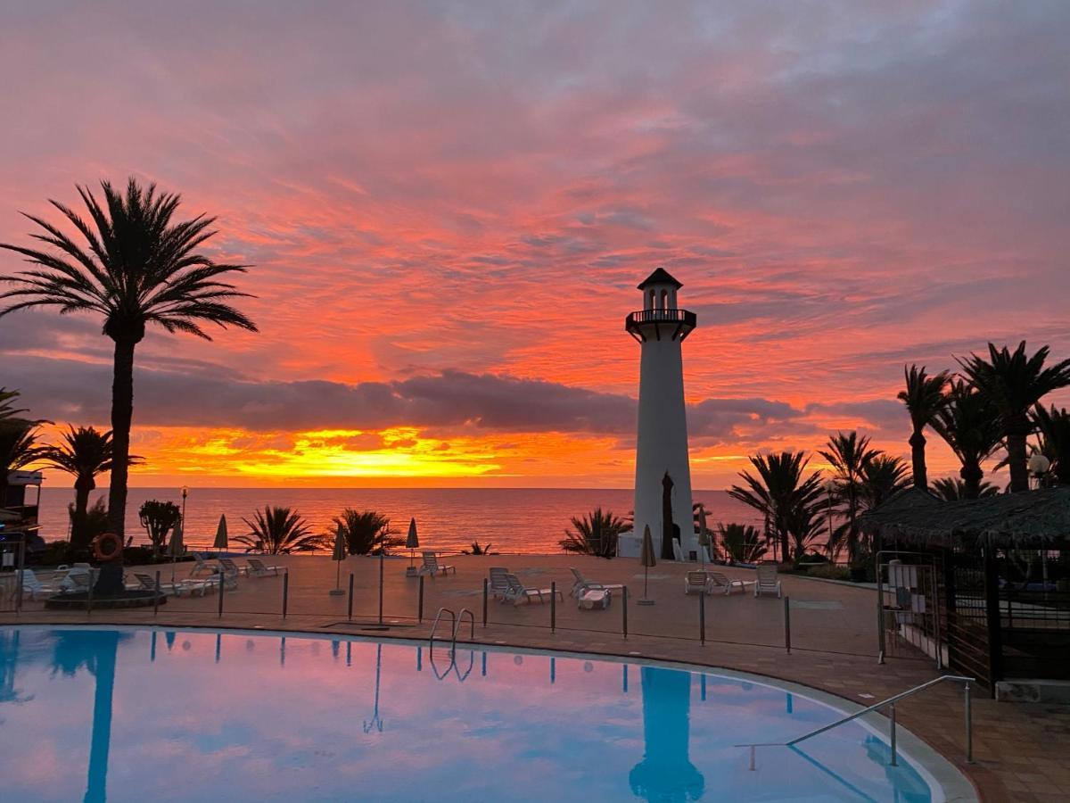 First Beachline Deluxe With Garden And Terrasse In Sun Club San Bartolomé Extérieur photo
