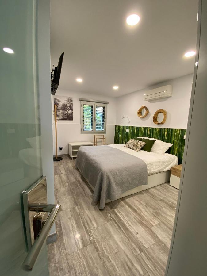 First Beachline Deluxe With Garden And Terrasse In Sun Club San Bartolomé Extérieur photo