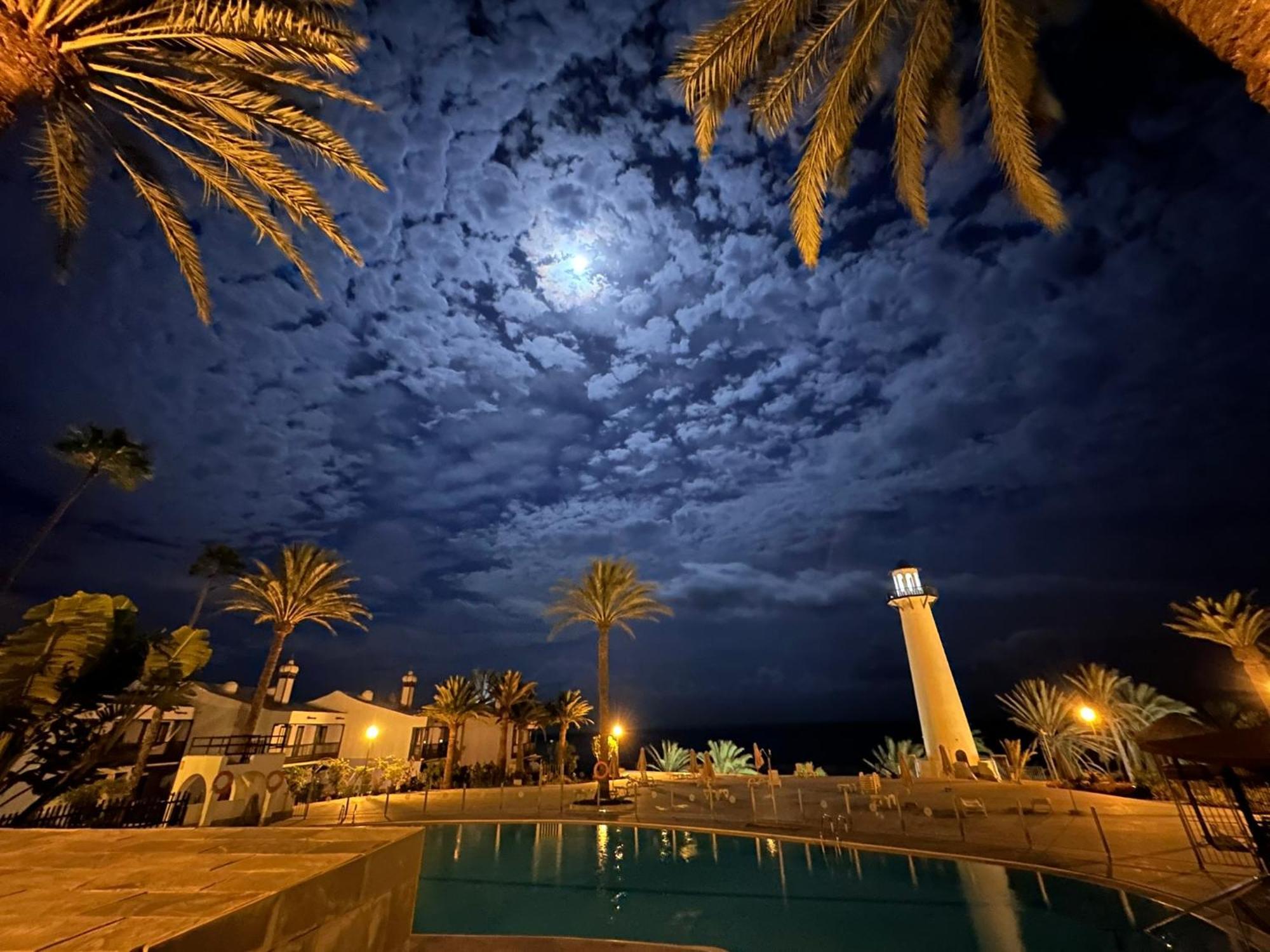 First Beachline Deluxe With Garden And Terrasse In Sun Club San Bartolomé Extérieur photo