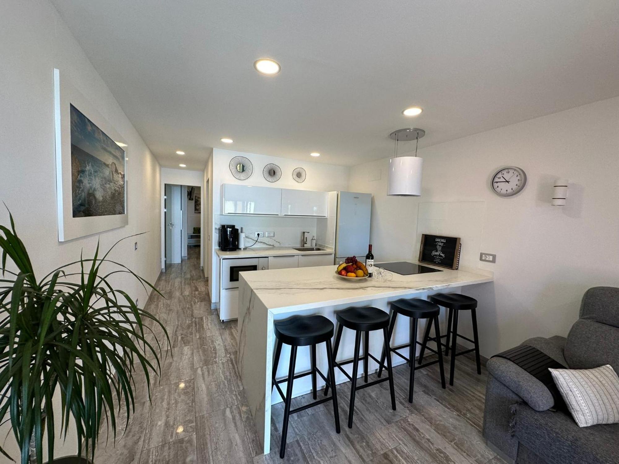 First Beachline Deluxe With Garden And Terrasse In Sun Club San Bartolomé Extérieur photo
